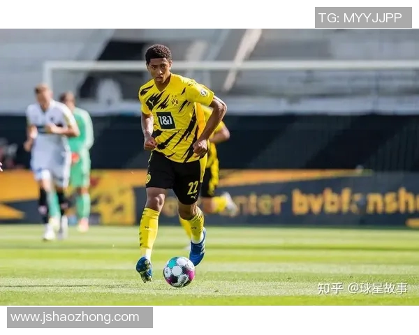 多特蒙德球迷暴力事件导致欧冠客场禁赛三场并罚款五十万欧元