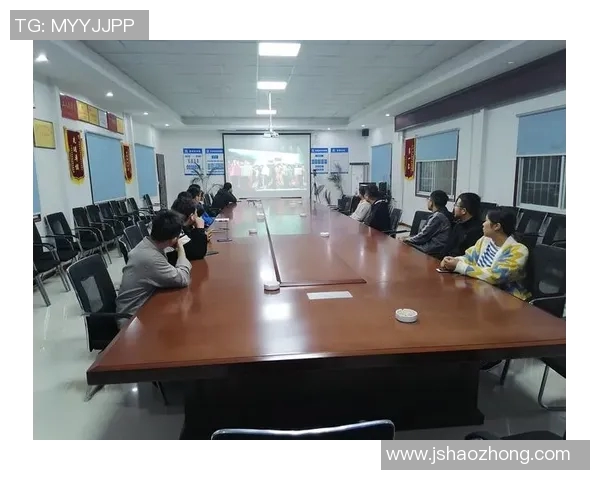 张昊：从平凡到卓越的奋斗之路与人生哲学探讨